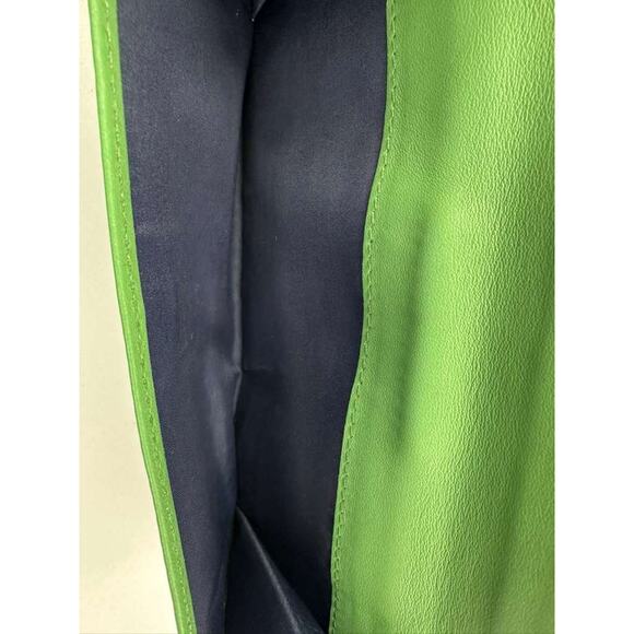 Coach Vintage Green Leather Turnlock Wallet - Picture 10 of 10